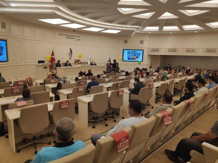 Gaziantep’te engelli çocuklara tekerlekli sandalye G3