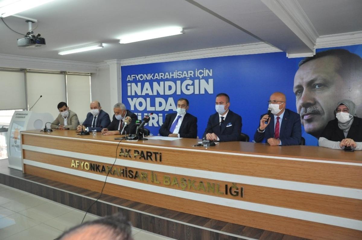 Eroğlu, Cumhurbaşkanı Erdoğan&rsquo;ı Afyonkarahisar il kongresine davet etti