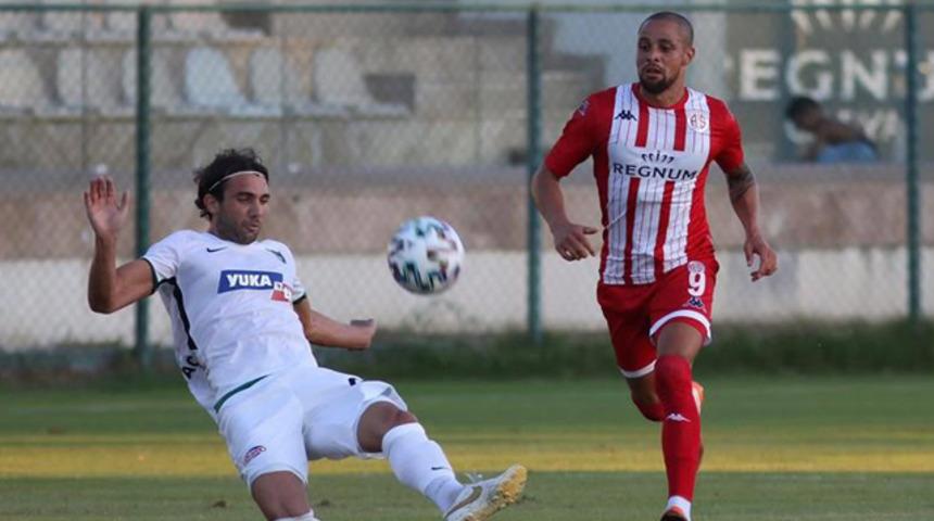 Antalyaspor'da Sidney Sam ve Naldo'ya ilk 11'de görev