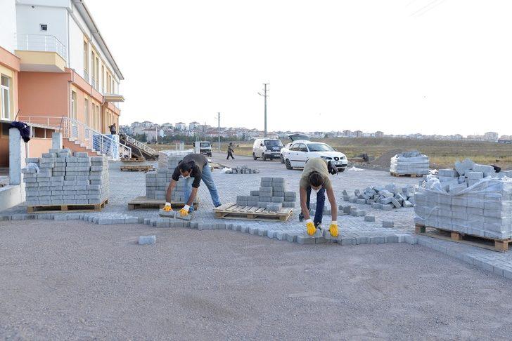 Kırsalda ve merkezde üstyapı çalışması G1