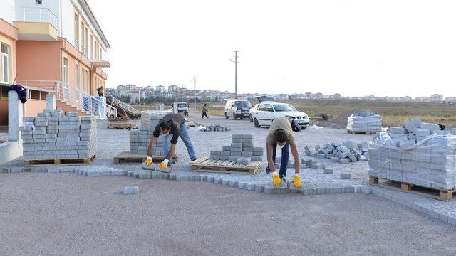 Kırsalda ve merkezde üstyapı çalışması
