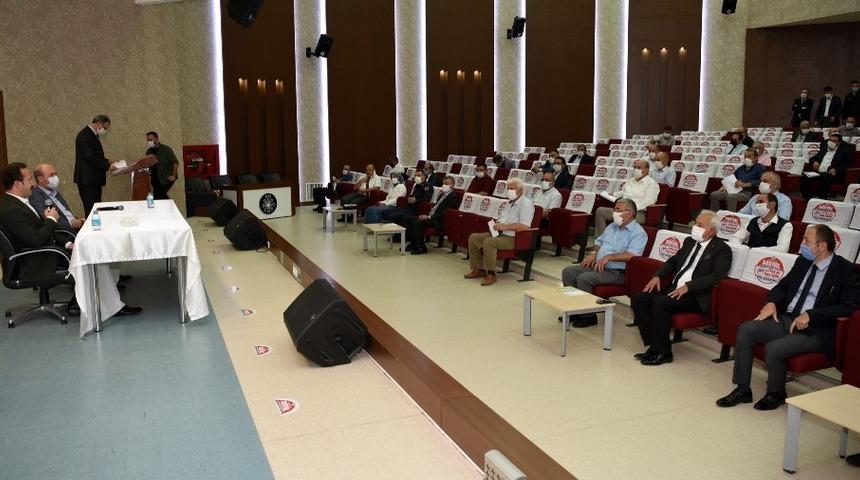 Sel&ccedil;uklu Belediyesi muhtarlar buluşmasına ev sahipliği yaptı