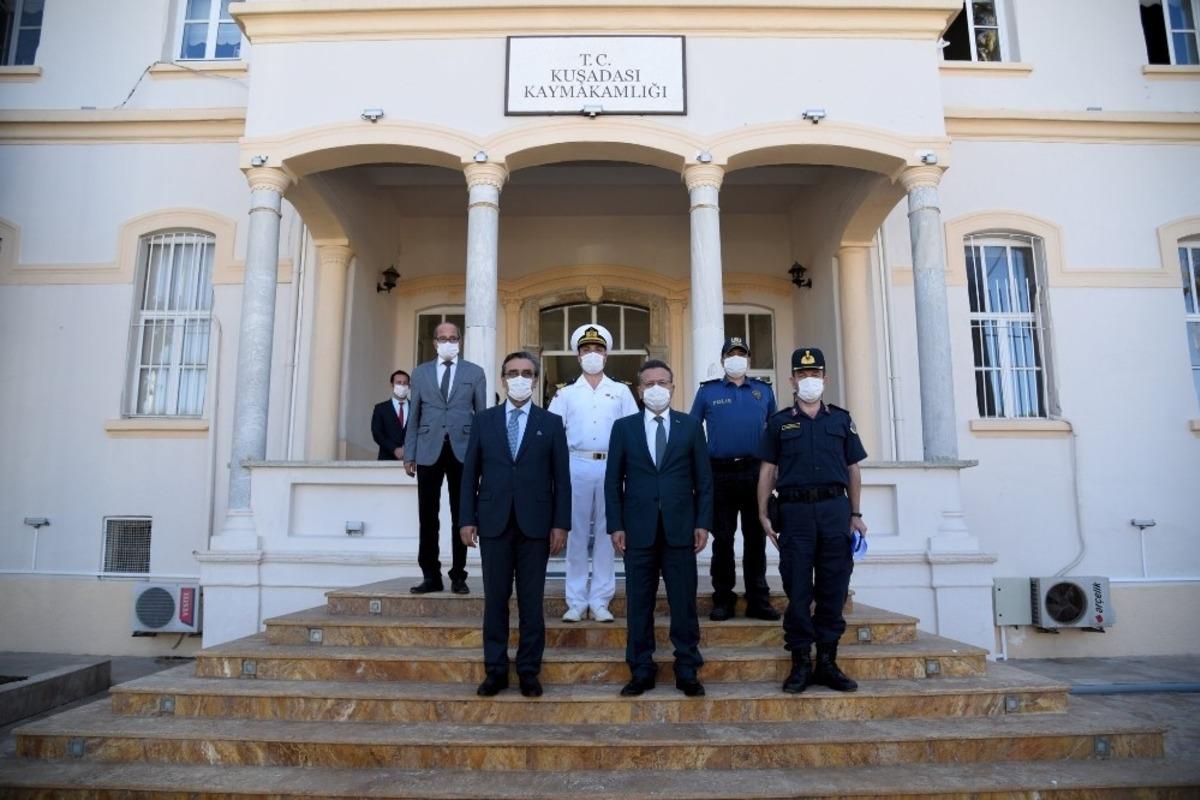 Aydın Valisi H&uuml;seyin Aksoy Kuşadası&rsquo;nda