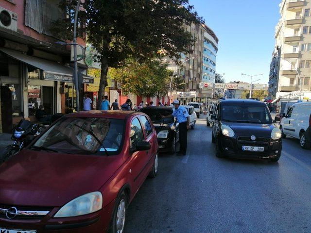 Malatya’da zabıta ekiplerinden trafik denetimi