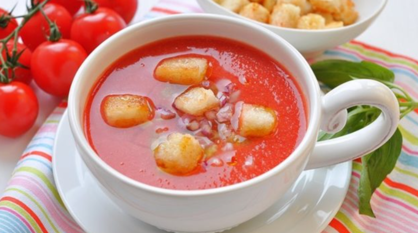 Gazpacho nasıl yapılır? Gazpacho tarifi nedir? Gazpacho malzemeleri neler? İşte Gazpacho çorbası tarifi