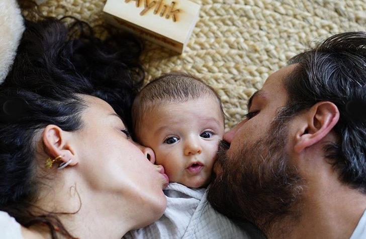 Cansu Tosun ve Erkan Kolçak Köstendil'den oğulları Marsel ile üçüncü ay pozları