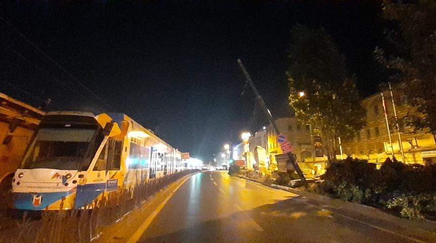 Beyazıt'ta tramvay seferleri durduruldu