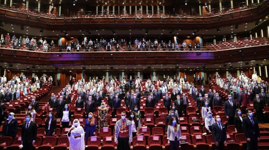 AD&Uuml; Rekt&ouml;r&uuml; Prof.Dr. Aldemir, Yeni Akademik Yıl a&ccedil;ılışına katıldı