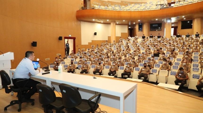 Bek&ccedil;i adaylarına geliştirme eğitimi