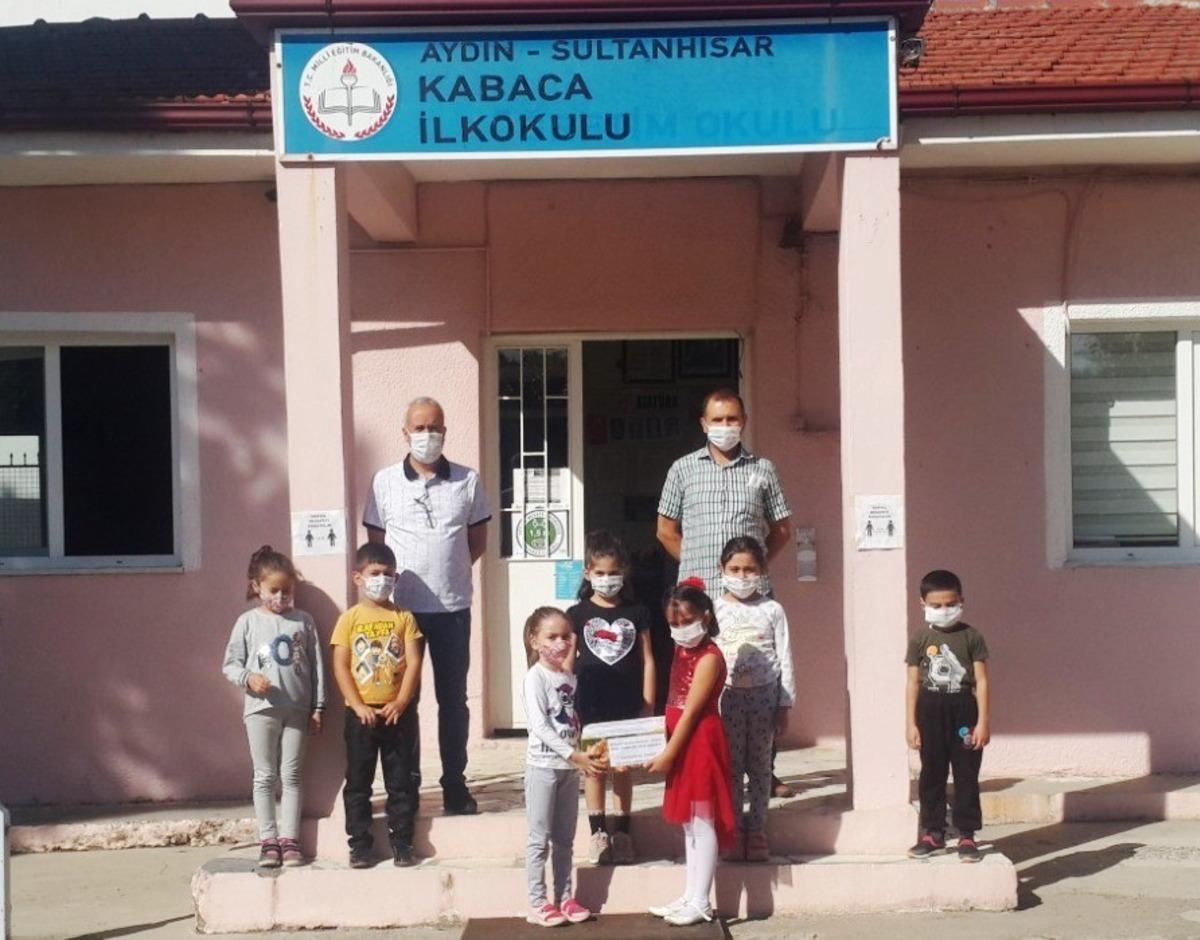 &lsquo;Kardeşim de tatsın&rsquo; dediler, &Ccedil;orum&rsquo;a incir ve ceviz g&ouml;nderdiler