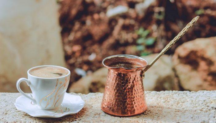 rüyada ölmüş birine kahve yapmak