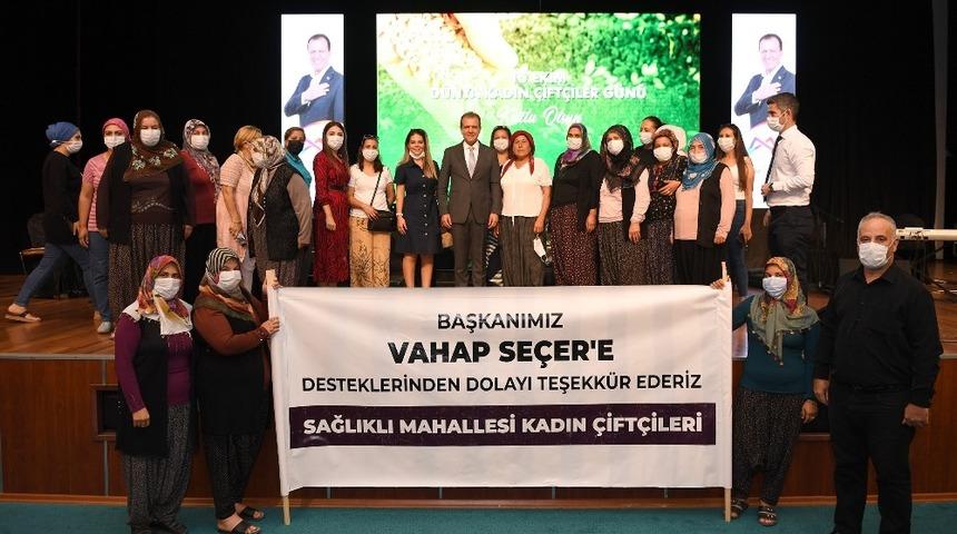 Se&ccedil;er: "&Ccedil;alışma hayatında da n&uuml;fusun y&uuml;zde 50&rsquo;si kadın olmalı"