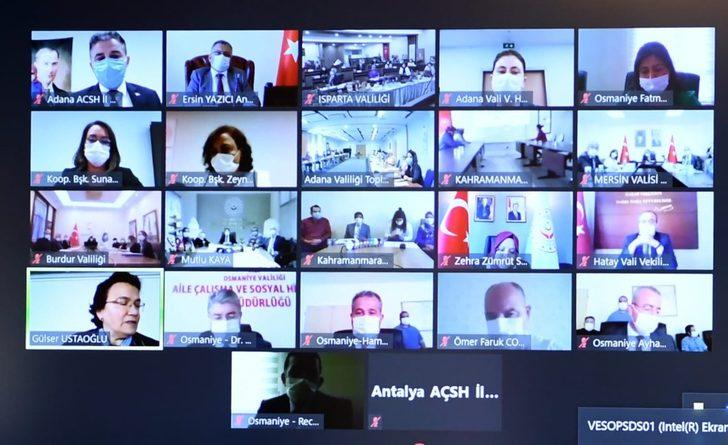 Bakan Selçuk: "Kadınlar toplumsal ekonomik kalkınmamızın öznesidir" G1