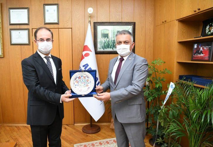 Vali Yazıcı: " Her kuruş hizmet olarak dönüyor" G3