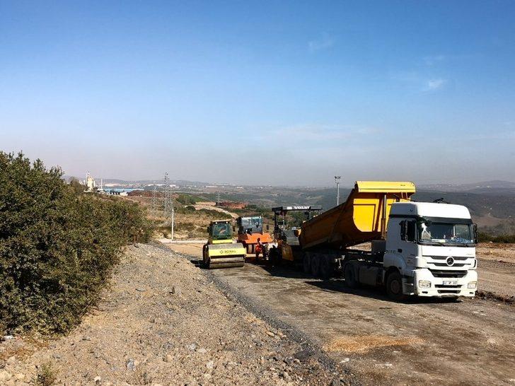 Gebze’de yol yenileme çalışmaları sürüyor G1