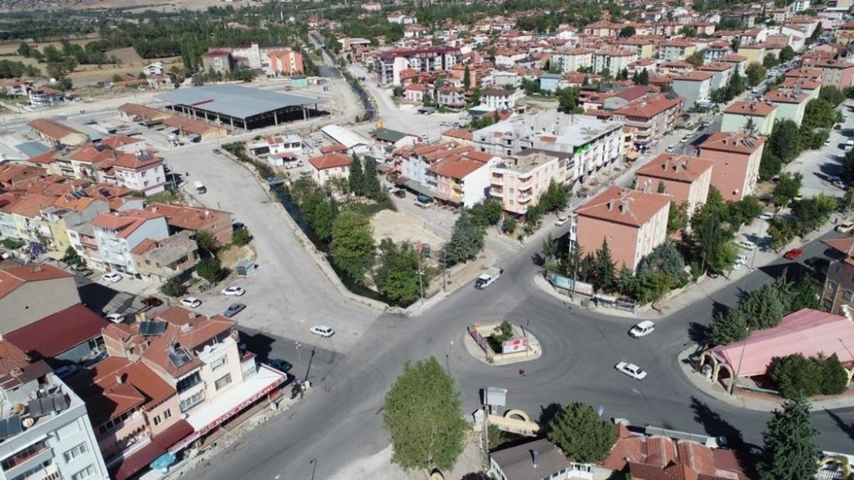 Dinar &lsquo;Kadın K&uuml;lt&uuml;r Evi&rsquo; inşaatı t&uuml;m hızıyla s&uuml;r&uuml;yor