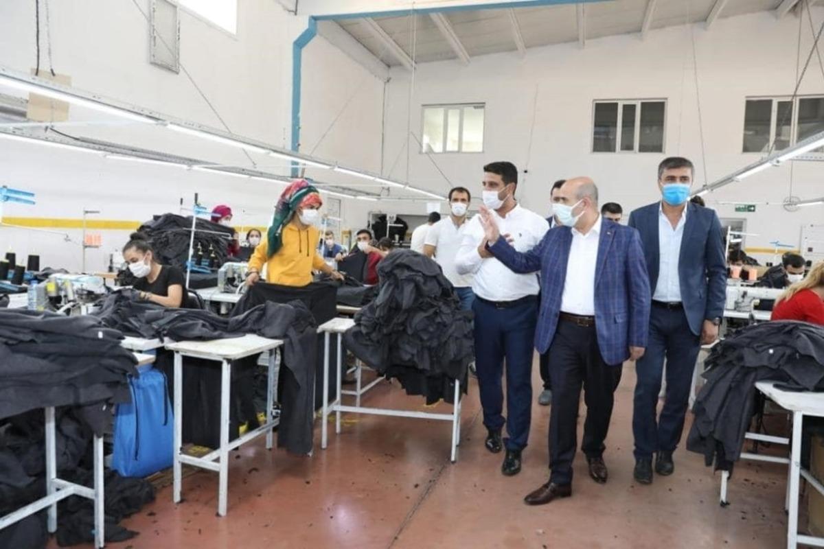 Mardin Valisi Demirtaş OSB&rsquo;deki fabrikaları gezdi