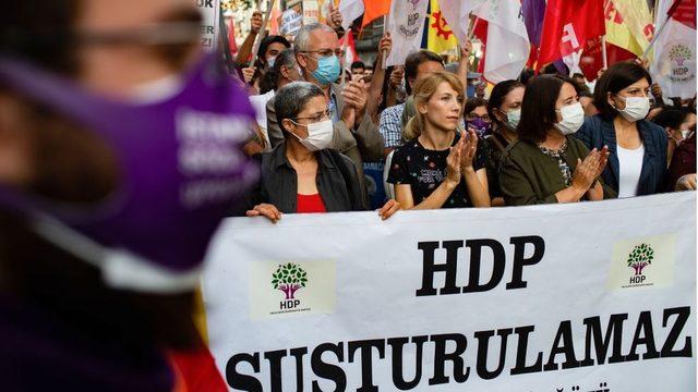 Gözaltılar İstanbul'da protesto edildi