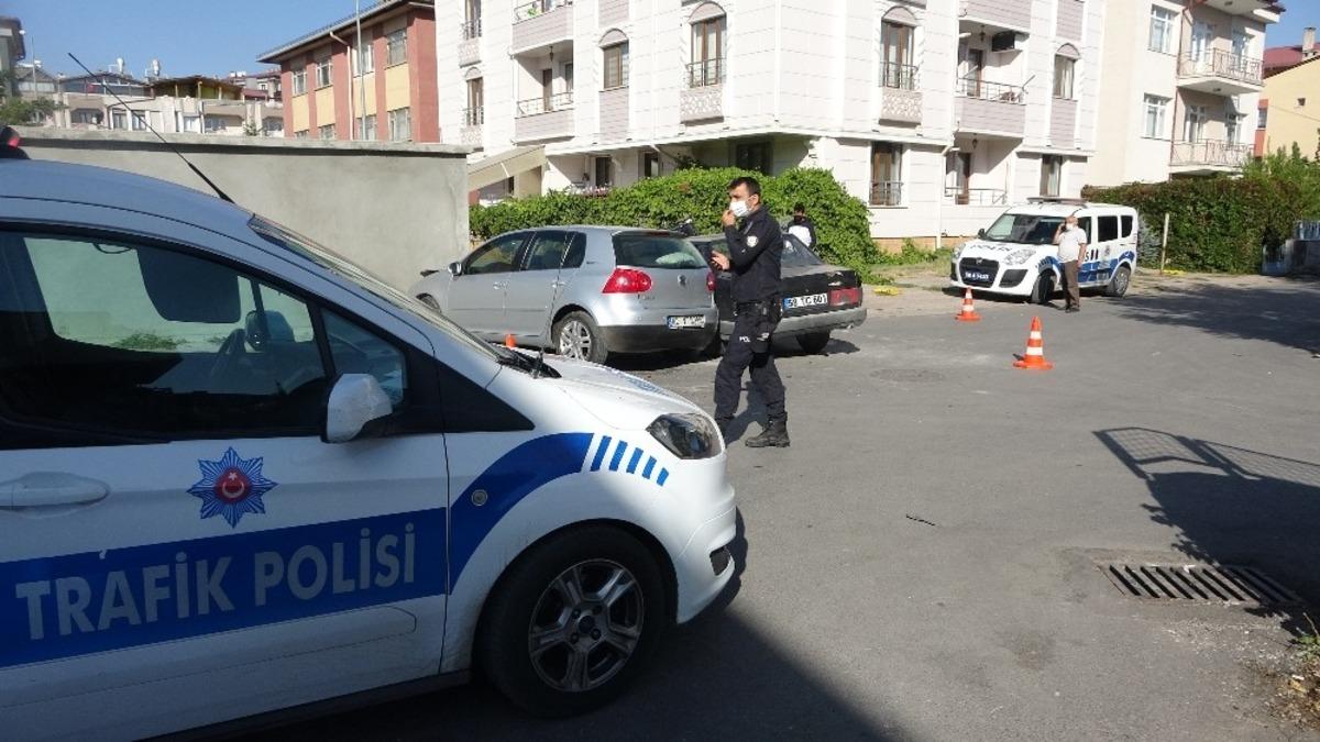 Otomobiller &ccedil;arpıştı: 2 yaralı