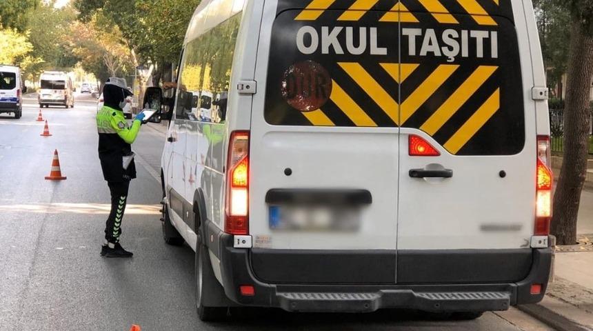Konya&rsquo;da 22 ara&ccedil; ve s&uuml;r&uuml;c&uuml;ye 8 bin 636 lira ceza