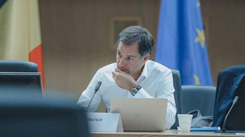 Bel&ccedil;ika&rsquo;da artan koronavir&uuml;s vakalarının ardından sokağa &ccedil;ıkma yasağı