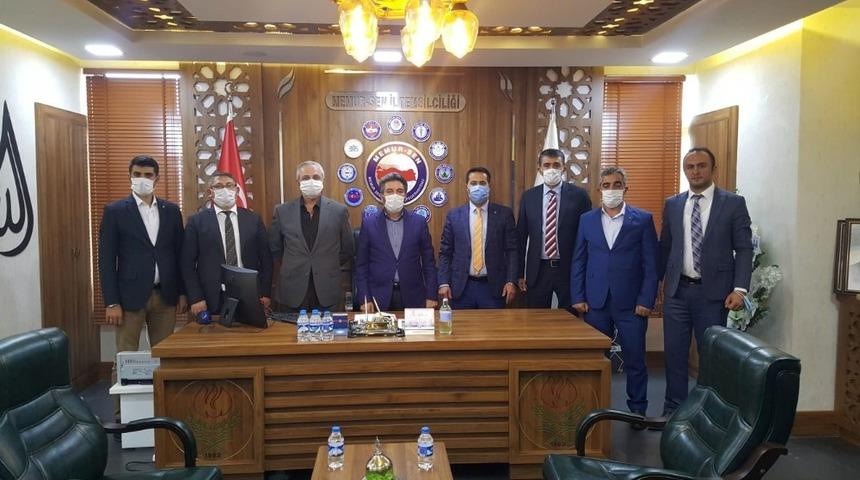 B&uuml;ro-Memur-Sen y&ouml;netim adayları Memur-Sen Erzurum İl Başkanı Mustafa Karataş&rsquo;ı ziyaret etti