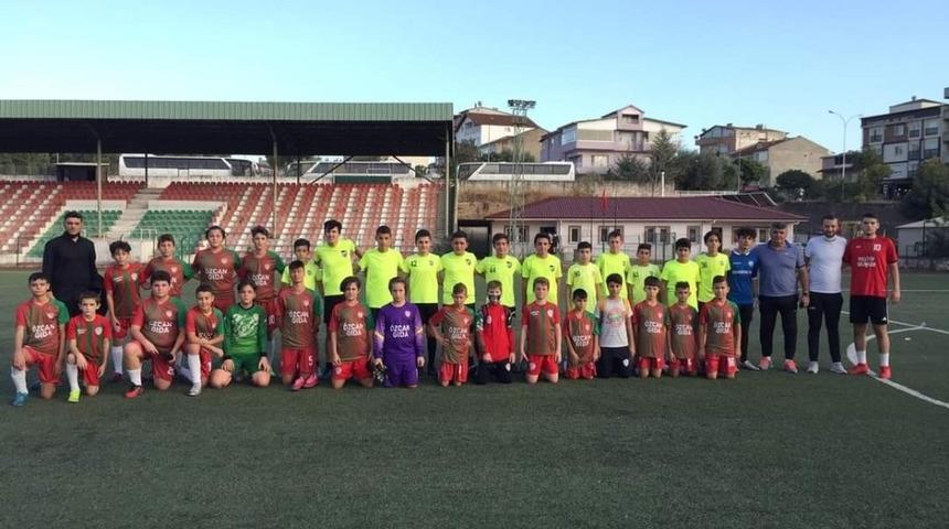 1308 Osmaneli Belediyespor alt yapı takımları hazırlıklarına devam ediyor