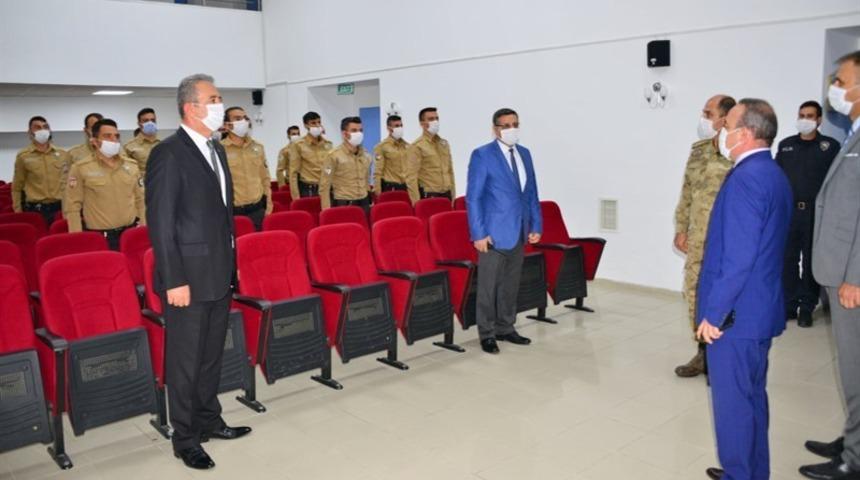 Çarşı ve Mahalle Bekçileri göreve başladı