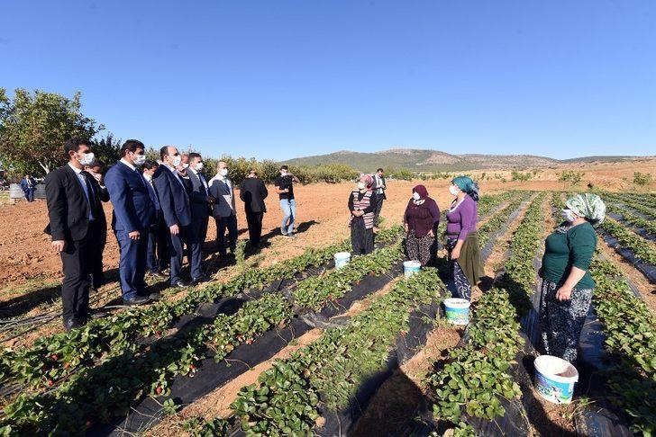 Başkan Altay Hüyük’ü ziyaret etti G3