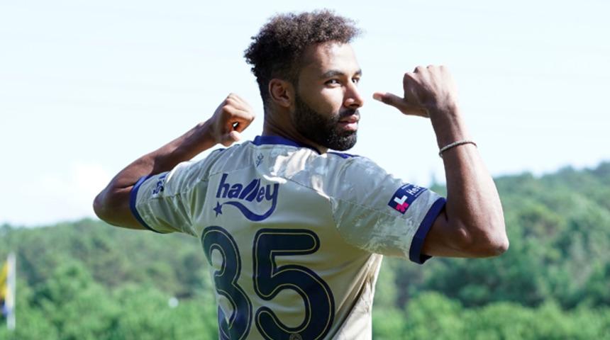 Fenerbahçe'de Nazım Sangare ilk 11'de başlayabilir