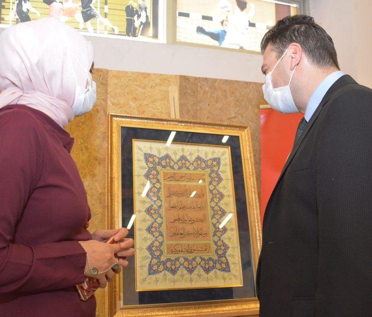 Gençlik Merkezi’nden "hat" ve "tezhip" sergisi G3