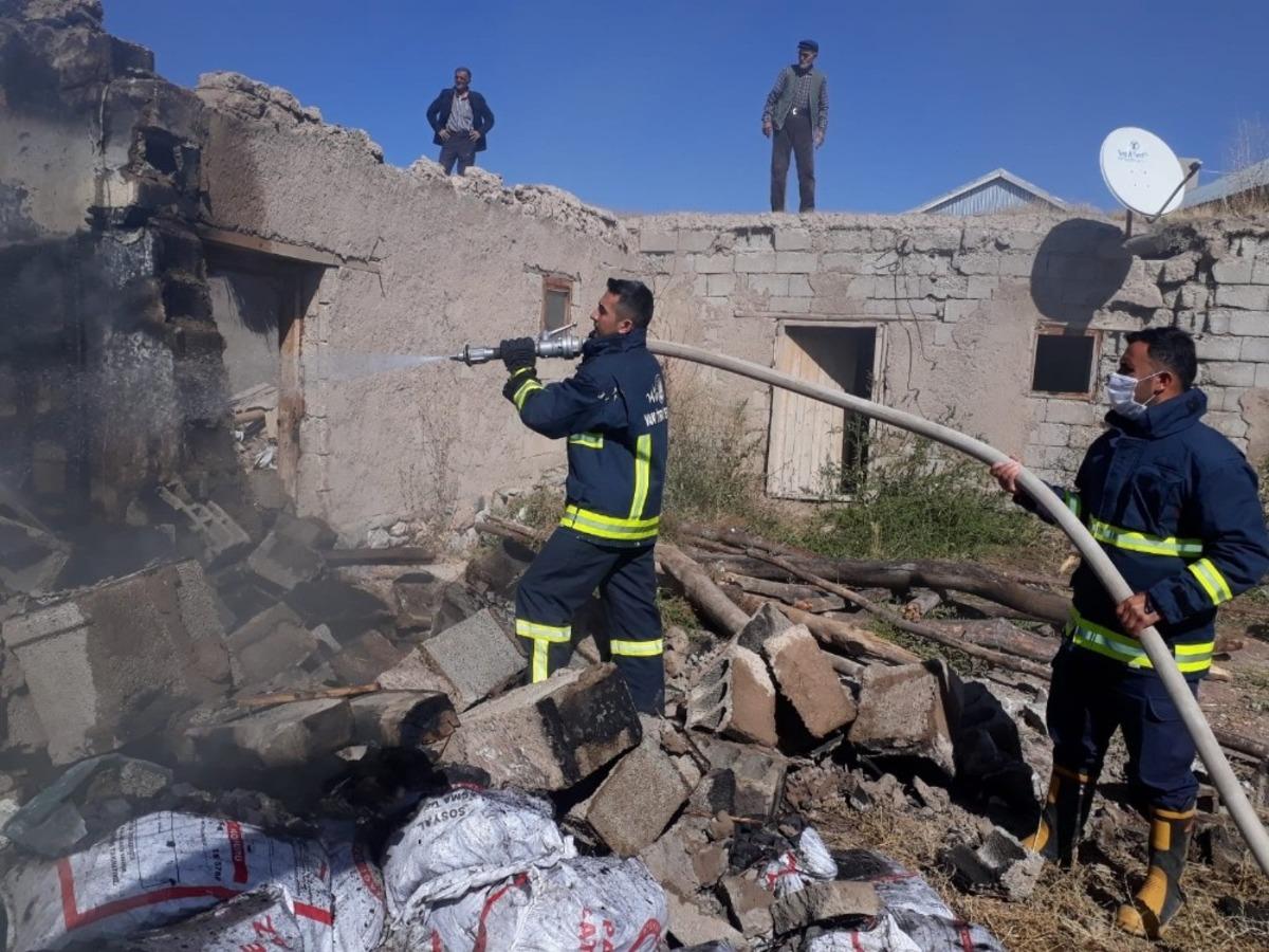 Saray&rsquo;da tandır evi yangını