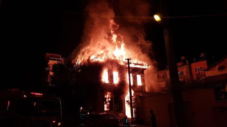 Denizli’de tarihi konaktaki yangınla ilgili yakalanan şahıslar serbest bırakıldı G1
