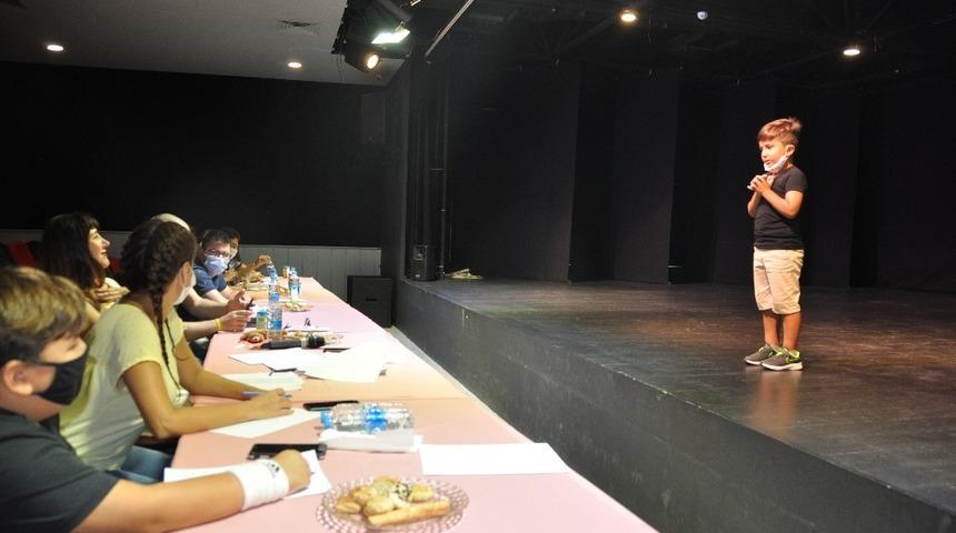 Alanya&rsquo;da drama kursu se&ccedil;meleri yapıldı