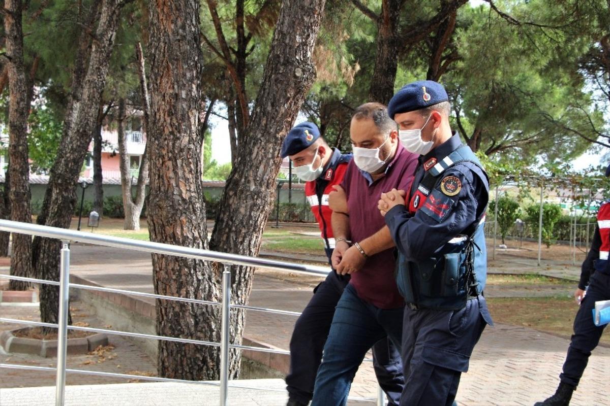 Buldan &ccedil;etesinin 1 yıldır ormanda yaşayan lideri tutuklandı