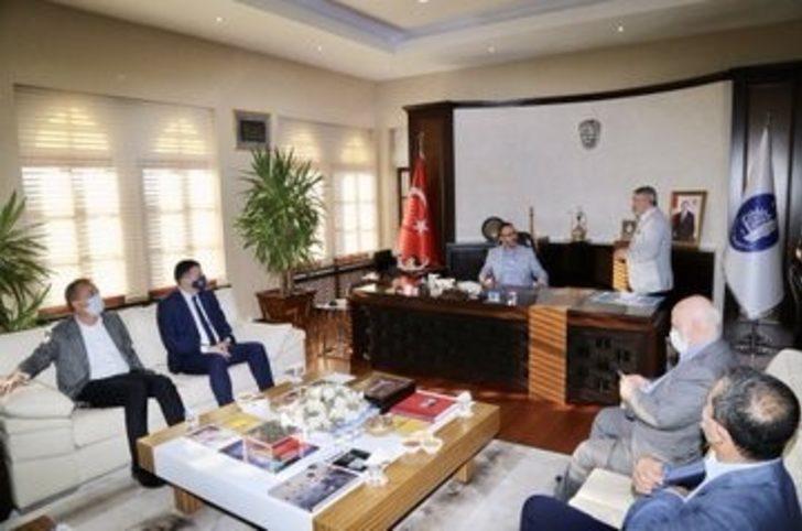 Bakan Kasapoğlu’dan Çorum Belediyesi’ne ziyaret G2