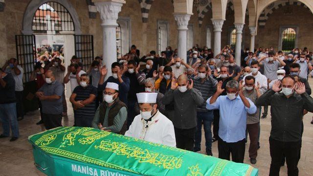 Kazada yaşamını yitiren İYİ Partili Çalık toprağa verildi