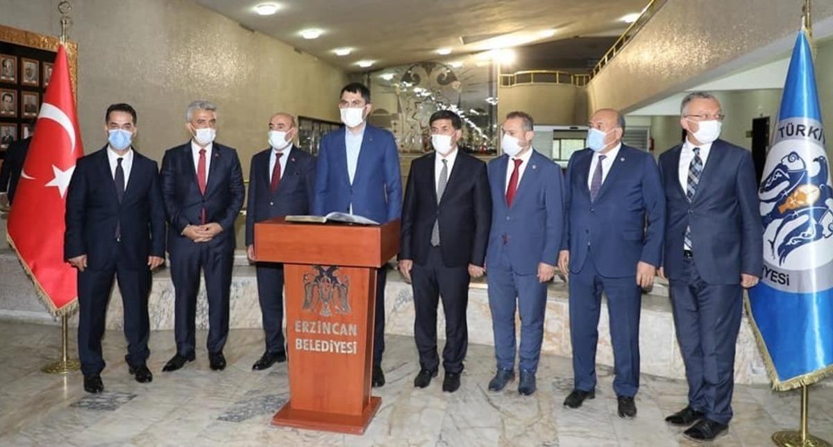 Erzincan&rsquo;da kentsel d&ouml;n&uuml;ş&uuml;m&uuml;n ikinci etabını TOKİ y&uuml;r&uuml;tecek