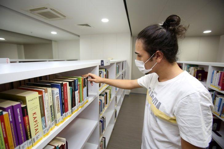 Gebzelileri kitap ile buluşturan Kütüphane G2