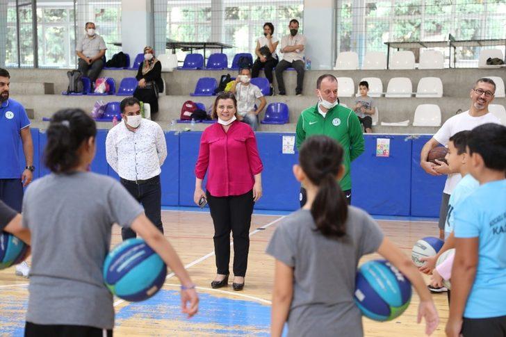 İzmit Belediyesi basketbol okullarına yoğun ilgi G4