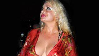 Banu Alkan'ın unutamadığı öpüşme sahnesi... Geçimini nasıl sağladığını da açıkladı