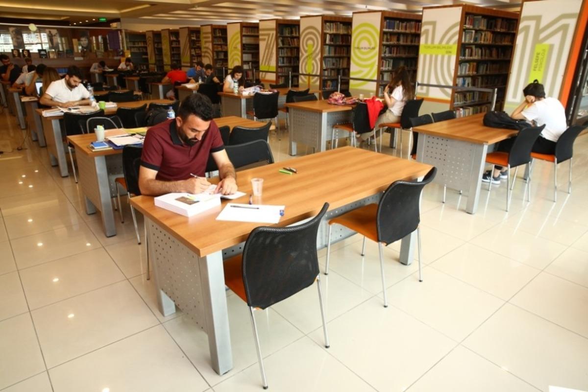Nil&uuml;fer K&uuml;t&uuml;phaneleri uluslararası toplantıda tanıtıldı