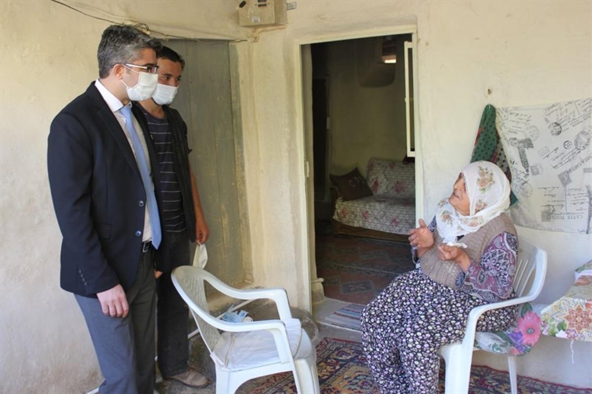 &Ccedil;at kapı ziyaretten yaşlılar memnun