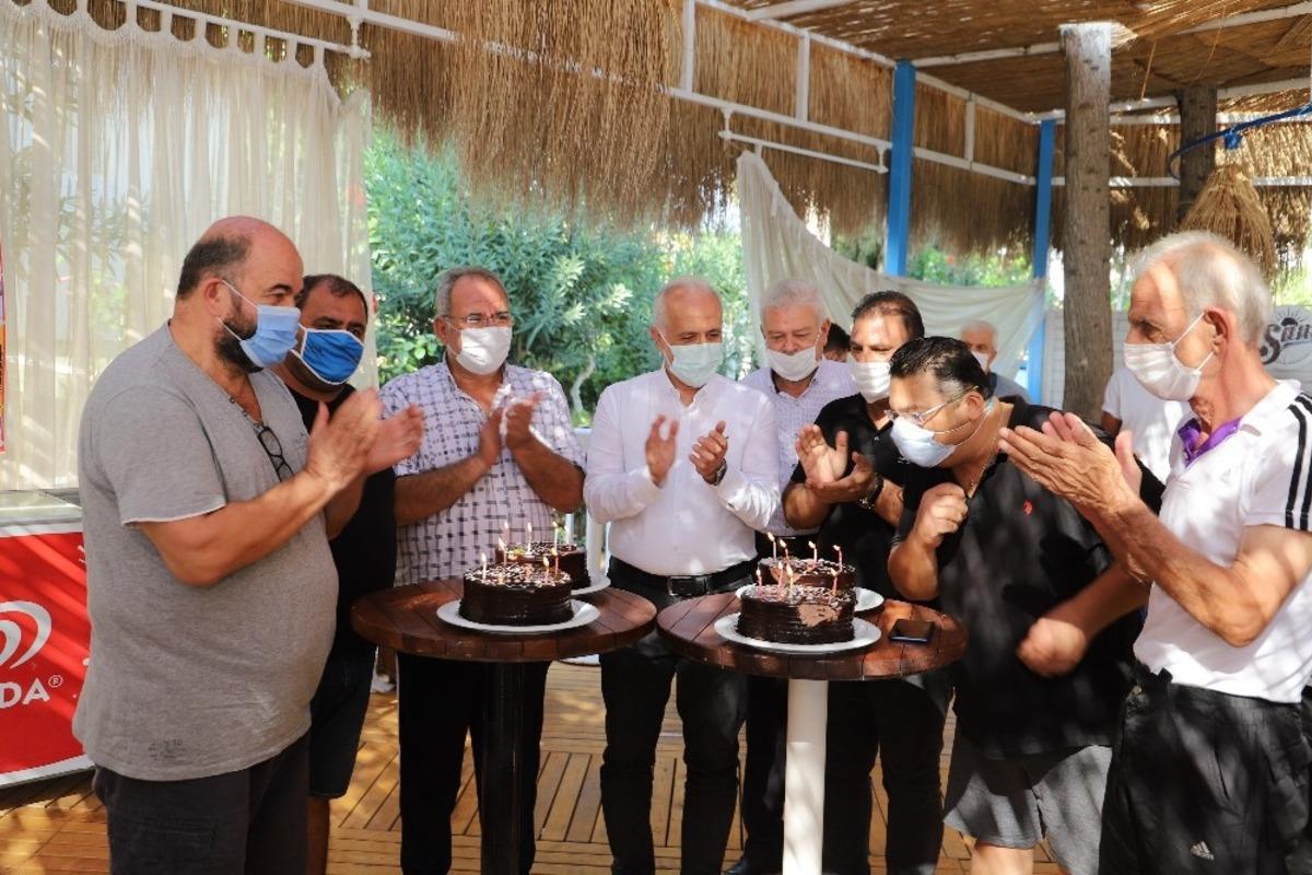 G&uuml;ltak&rsquo;tan muhtarlara &rsquo;19 Ekim&rsquo; s&uuml;rprizi