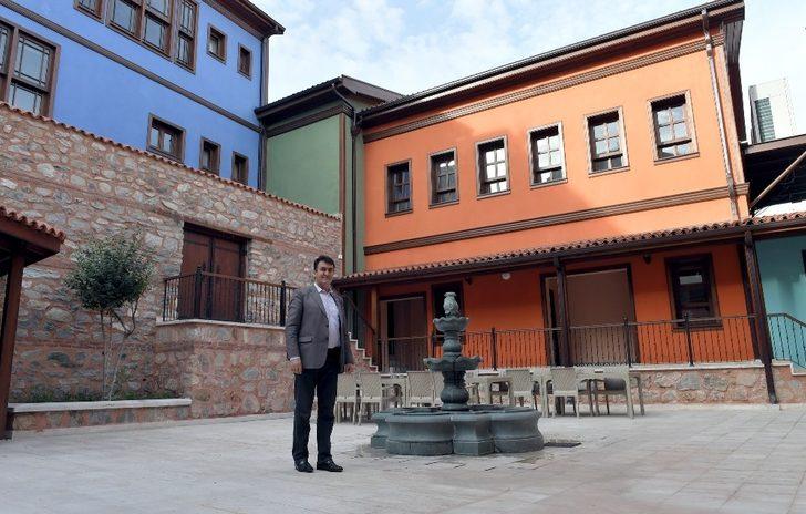 Osmangazi’de Şadırvanlı Han söyleşileri başladı G3