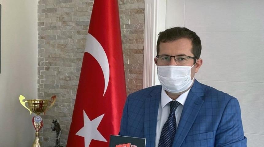 İlk kitaplar Kaymakamdan