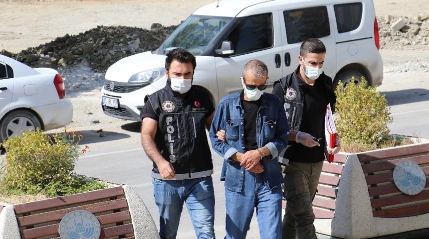 Çantasından uyuşturucu çıkan şüpheli tutuklandı