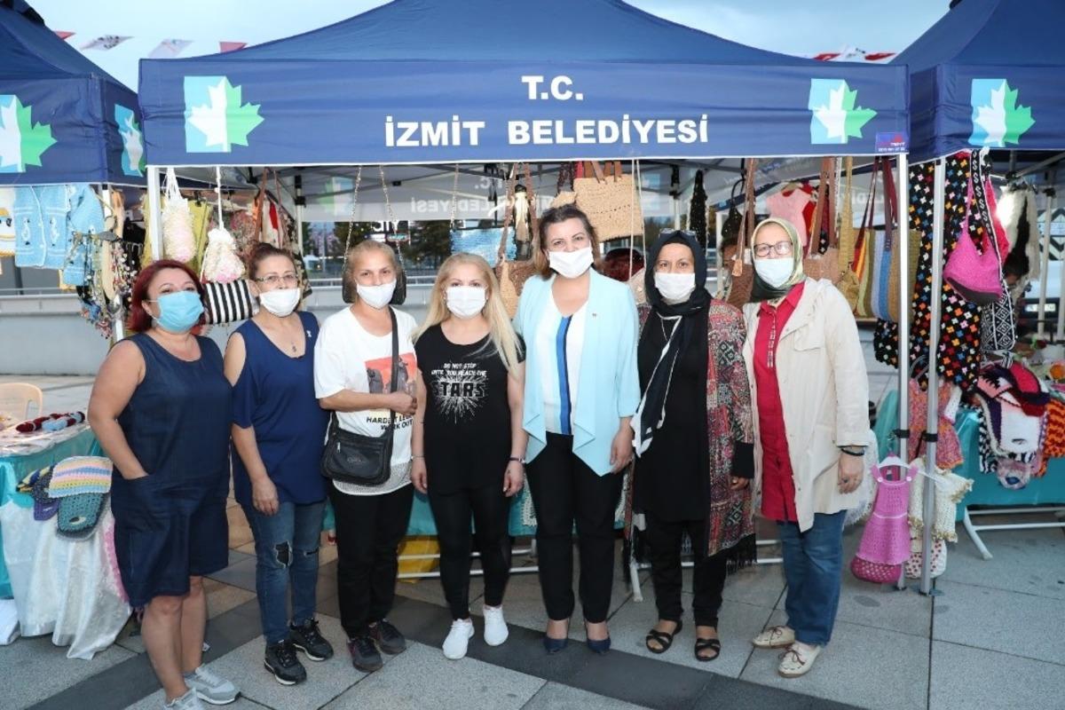 İZMEK el emeği pazarına b&uuml;y&uuml;k ilgi