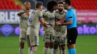 Serdar Aziz: Hakem berabere bitsin diye çok uğraştı