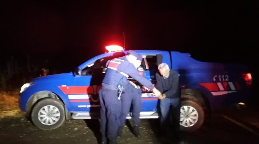 Karabük'te mantar toplamak girdiği ormanda kaybolan şahıs 4 saat sonra bulundu